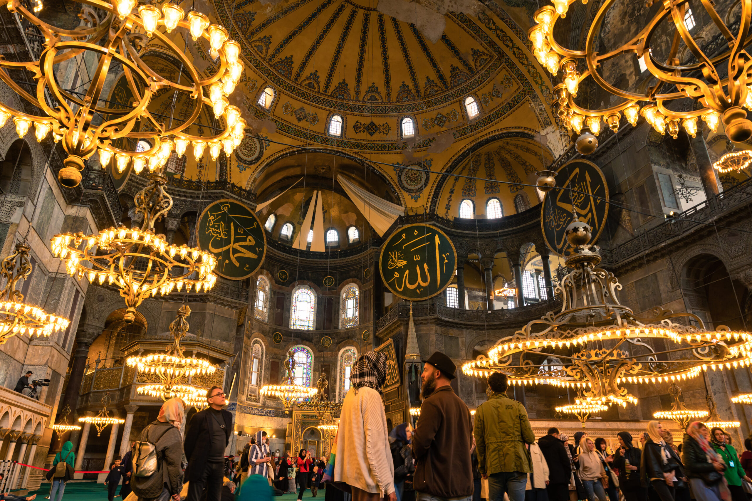 código de vestimenta mezquita hagia sophia estambul