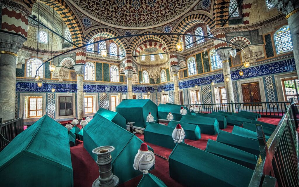 las tumbas más famosas hagia sophia estambul